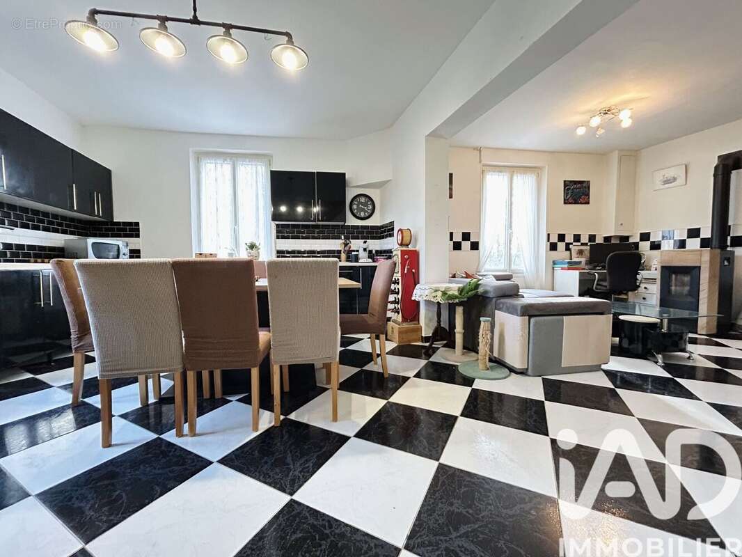 Maison 85 m² à Fontenoy  - photo 9