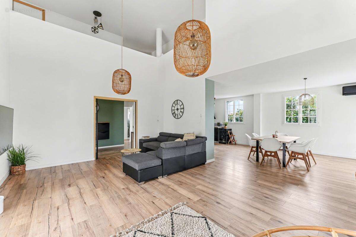 Maison à GAGNAC-SUR-GARONNE