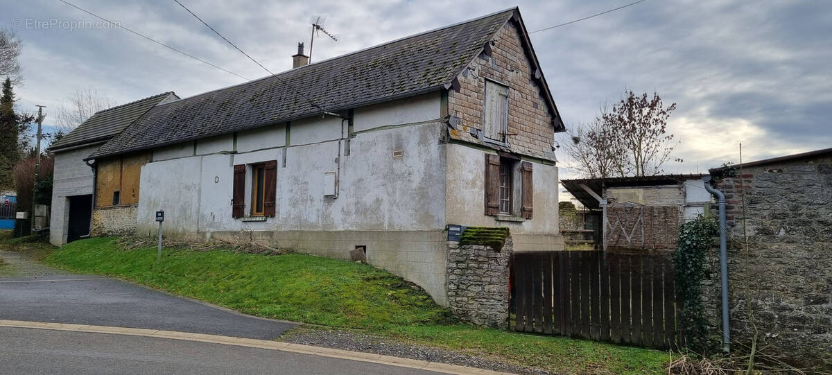 Maison à VILLEMBRAY