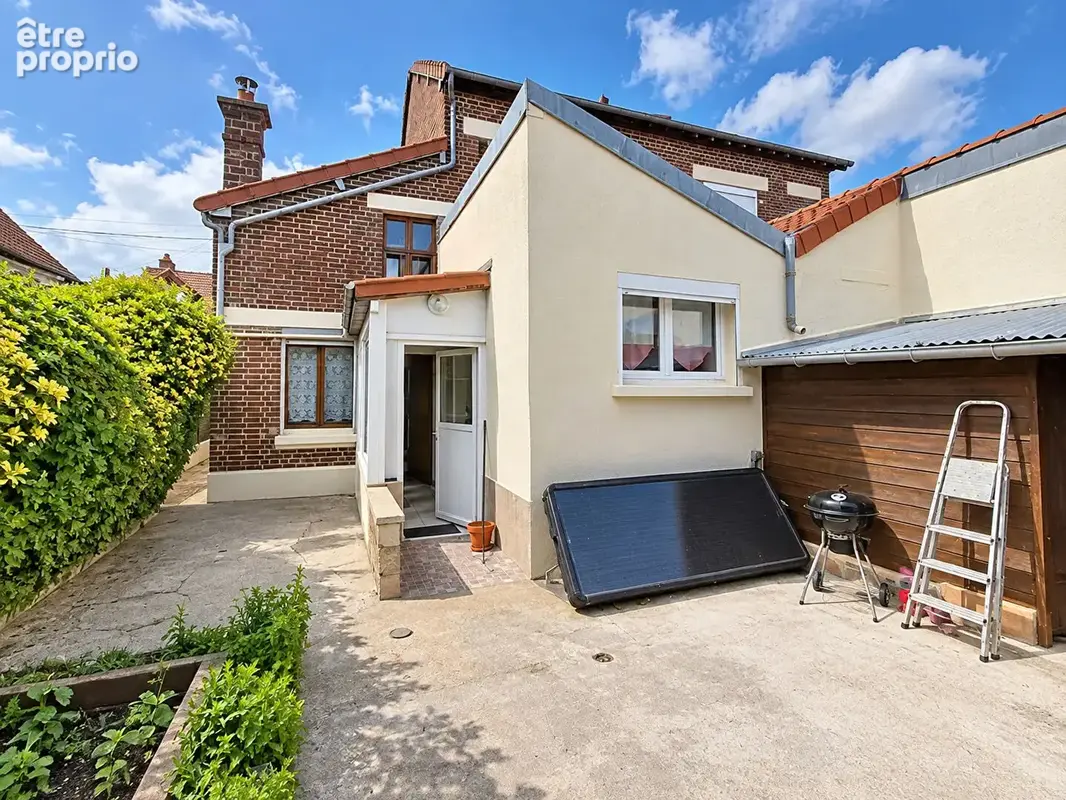 À vendre maison de ville avec jardin et garage laon - photo 8