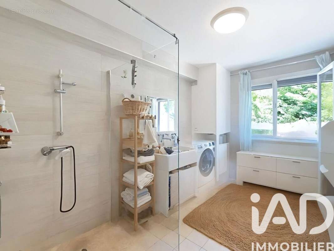 Photo 9 - Maison à LE PLESSIS-TREVISE