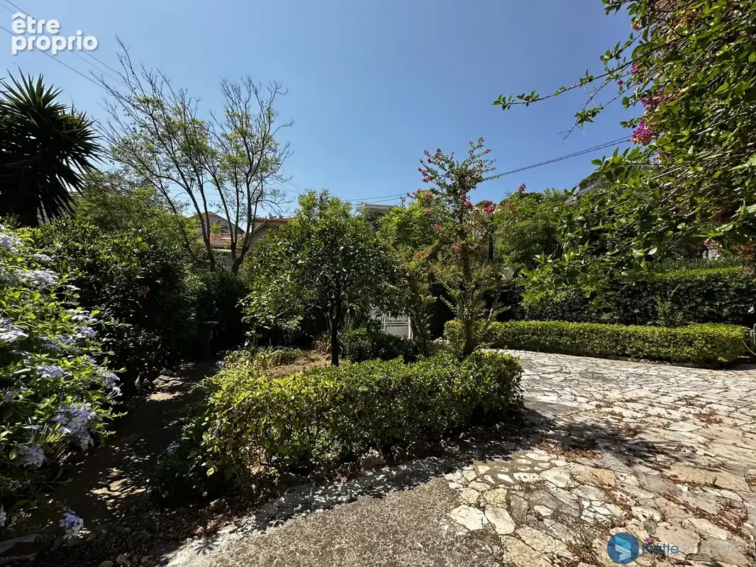 Toulon - siblas - maison 130m2 4 pieces sur parcelle 500m2 - stationnements - photo 14