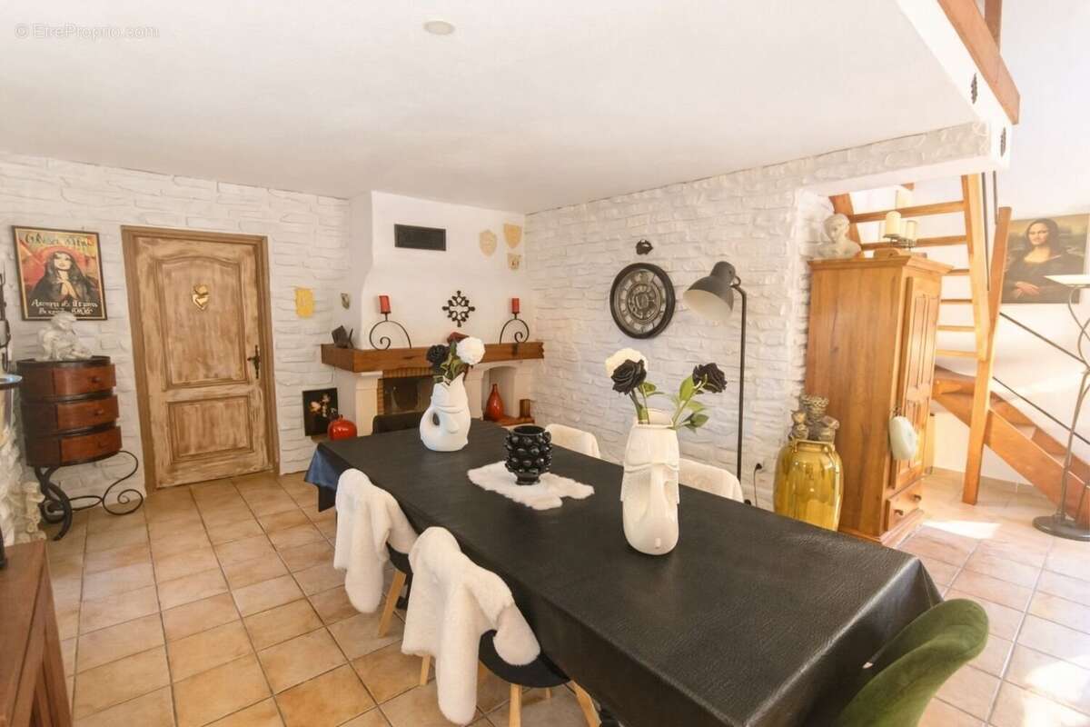 Maison à MAGALAS
