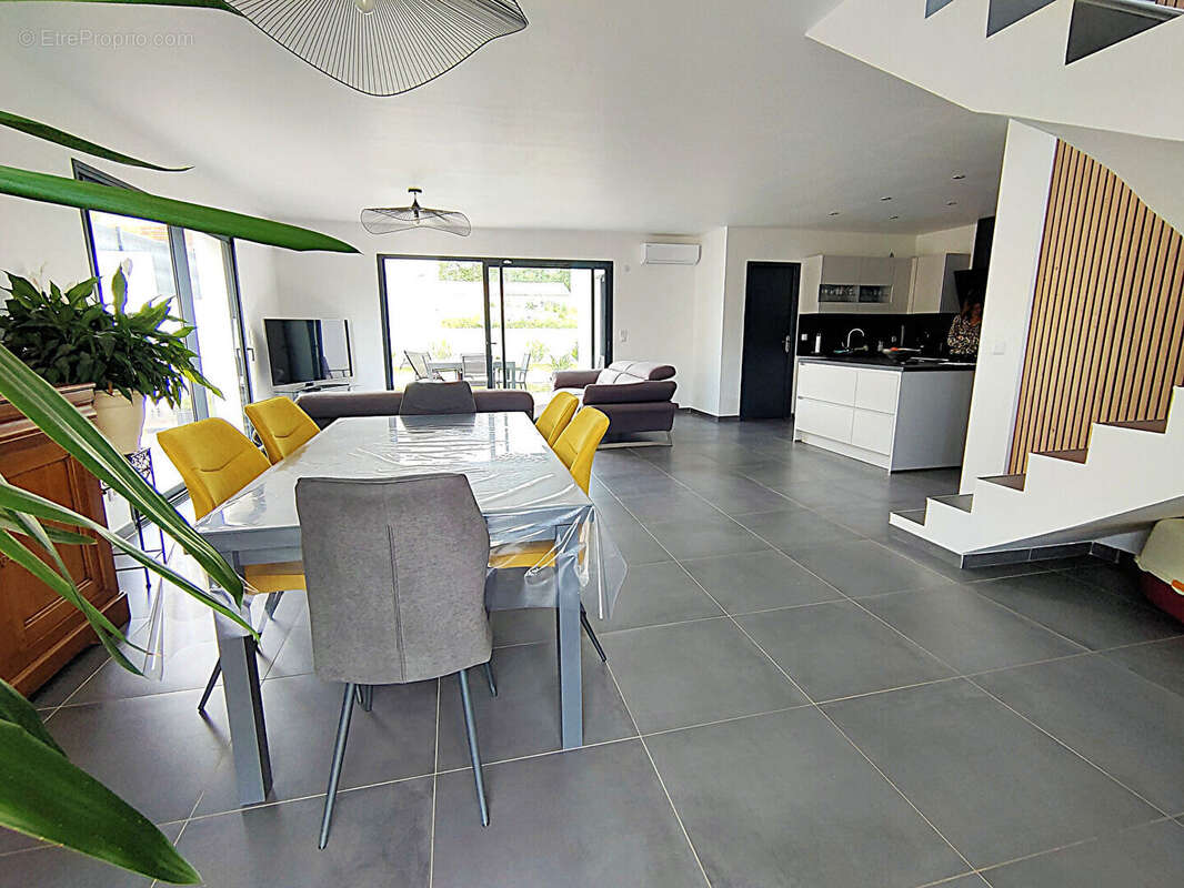 Maison à ROCBARON