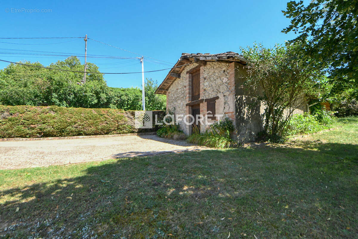 Maison à SALVAGNAC