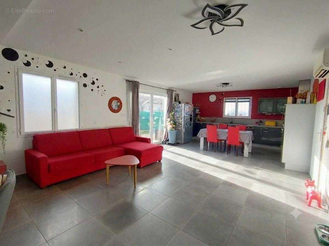 Valros - maison familiale - 6 pièces  ou opportunité activite professionnelle  / ref 15132 - photo 2