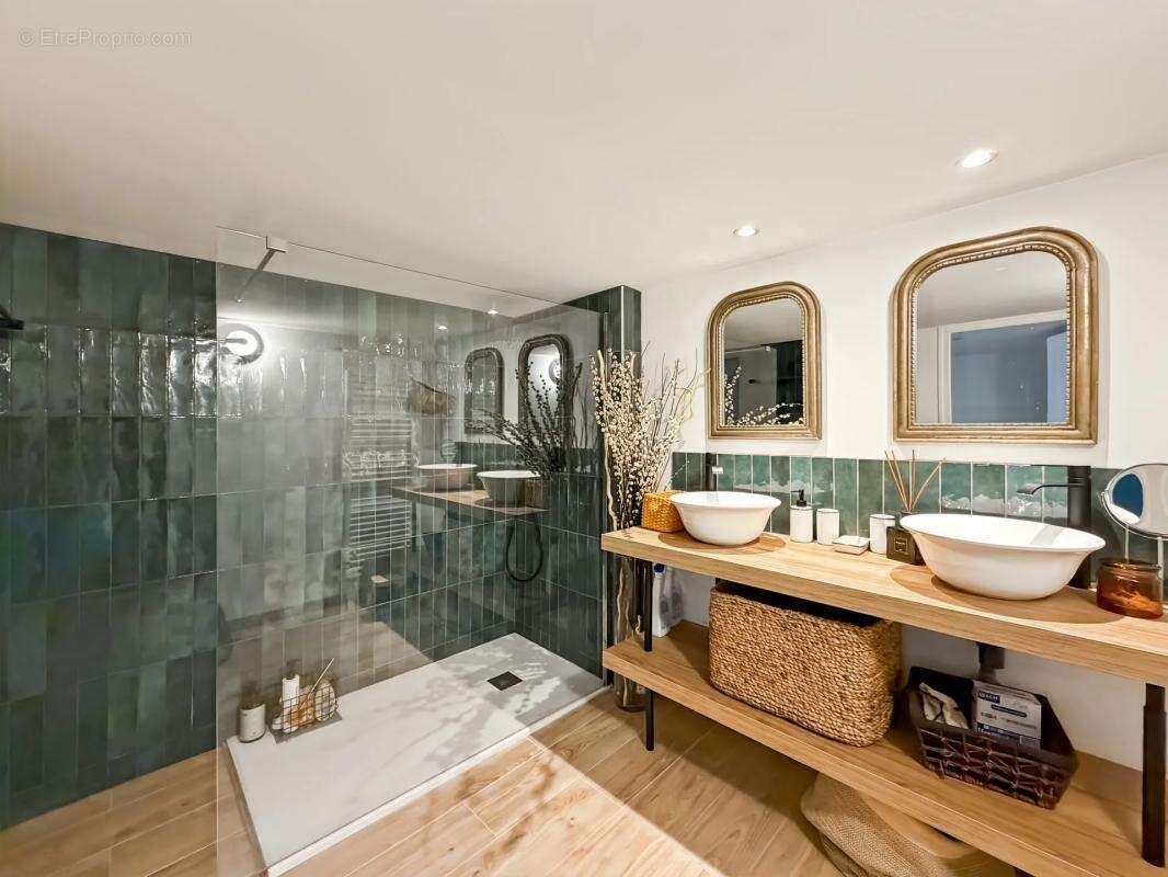 Appartement à LYON-7E