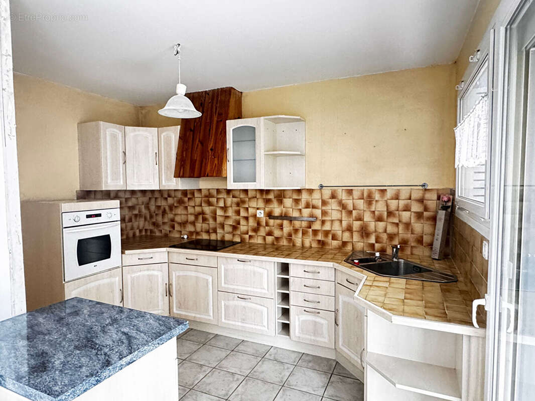 Maison à TONNAY-CHARENTE