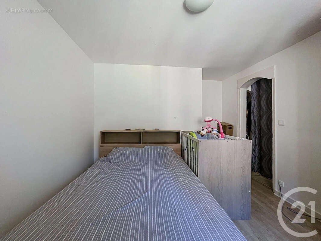 Appartement à LIEUSAINT