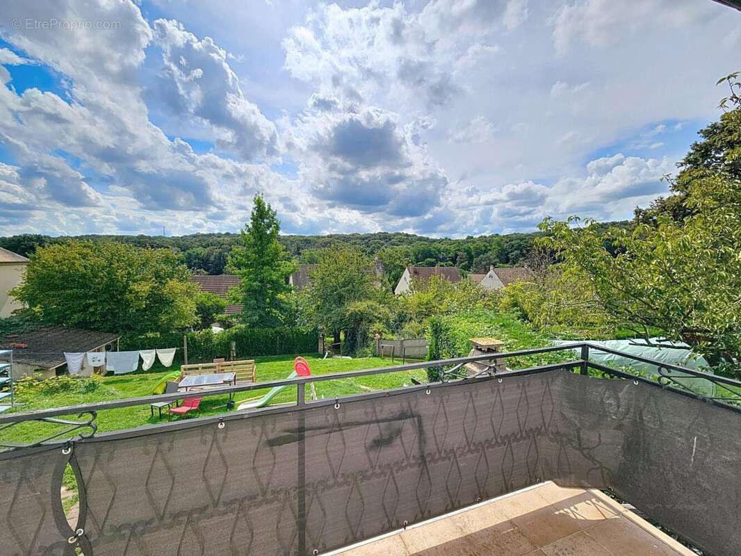 Photo 4 - Appartement à LA VILLE-DU-BOIS