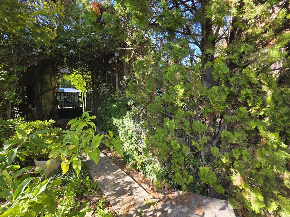 Appartement à SANARY-SUR-MER