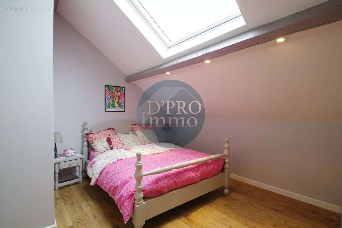 Maison à LA HAIE-FOUASSIERE