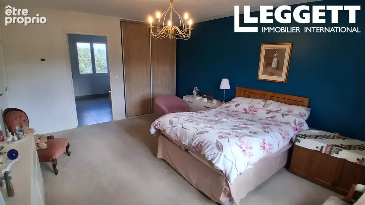 Maison de plain-pied de deux chambres, réalisée en autoconstruction, située dans un lotissement calme - photo 10