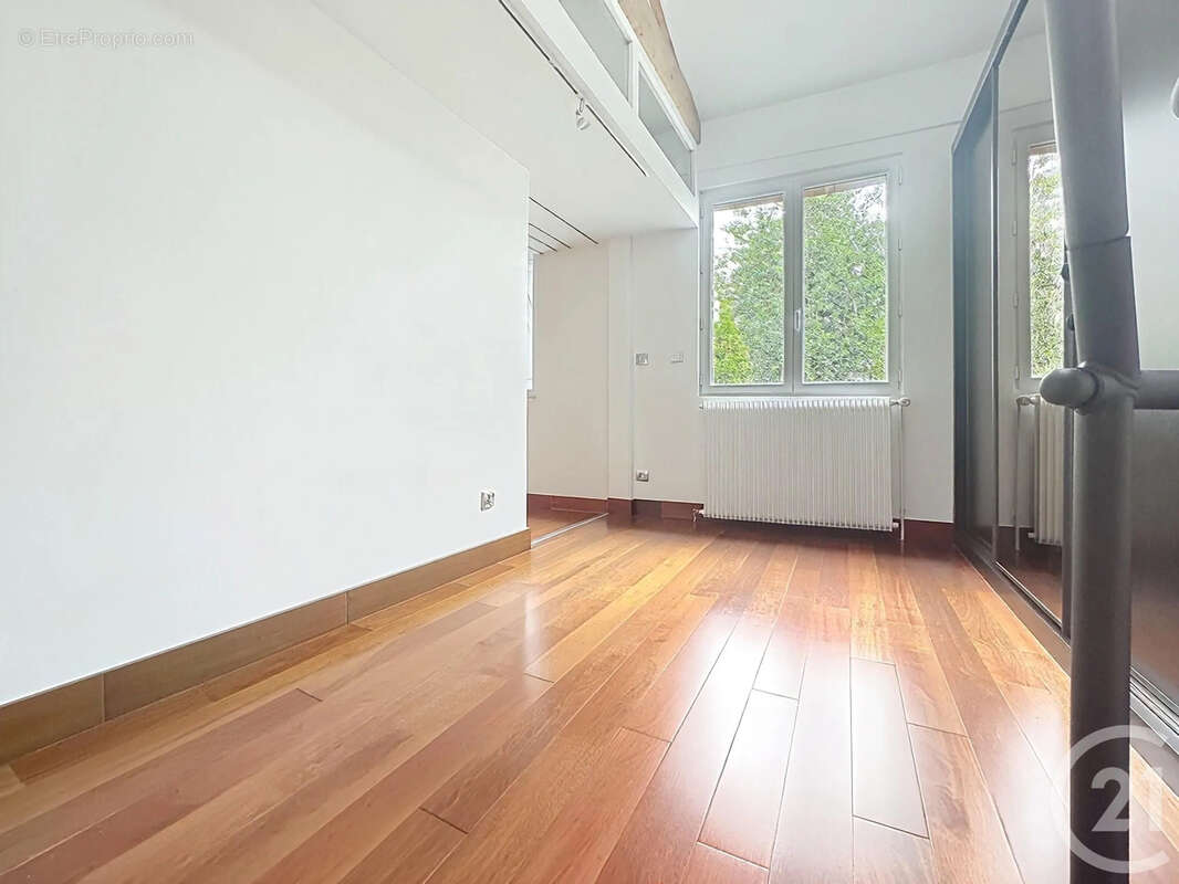Maison à PARIS-12E
