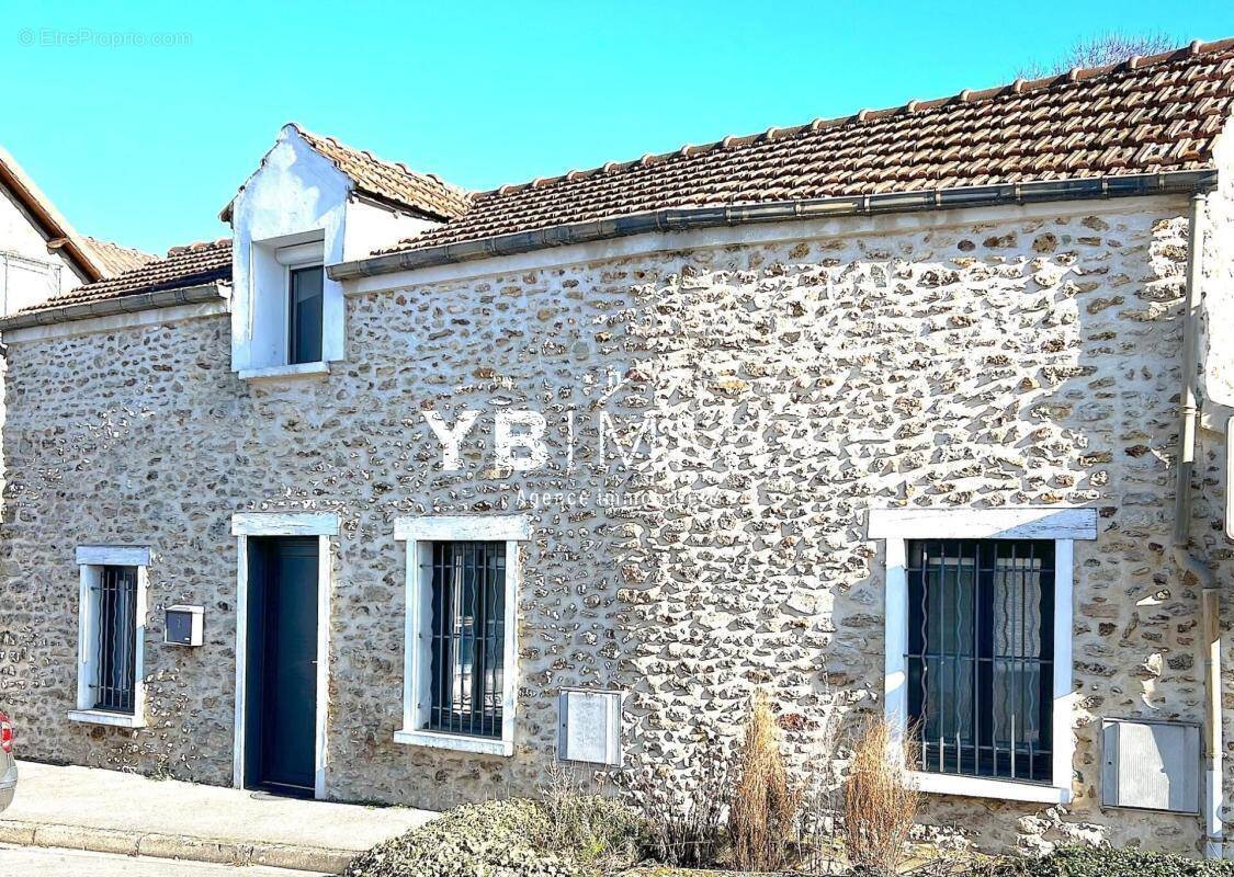 Maison à AUFFARGIS
