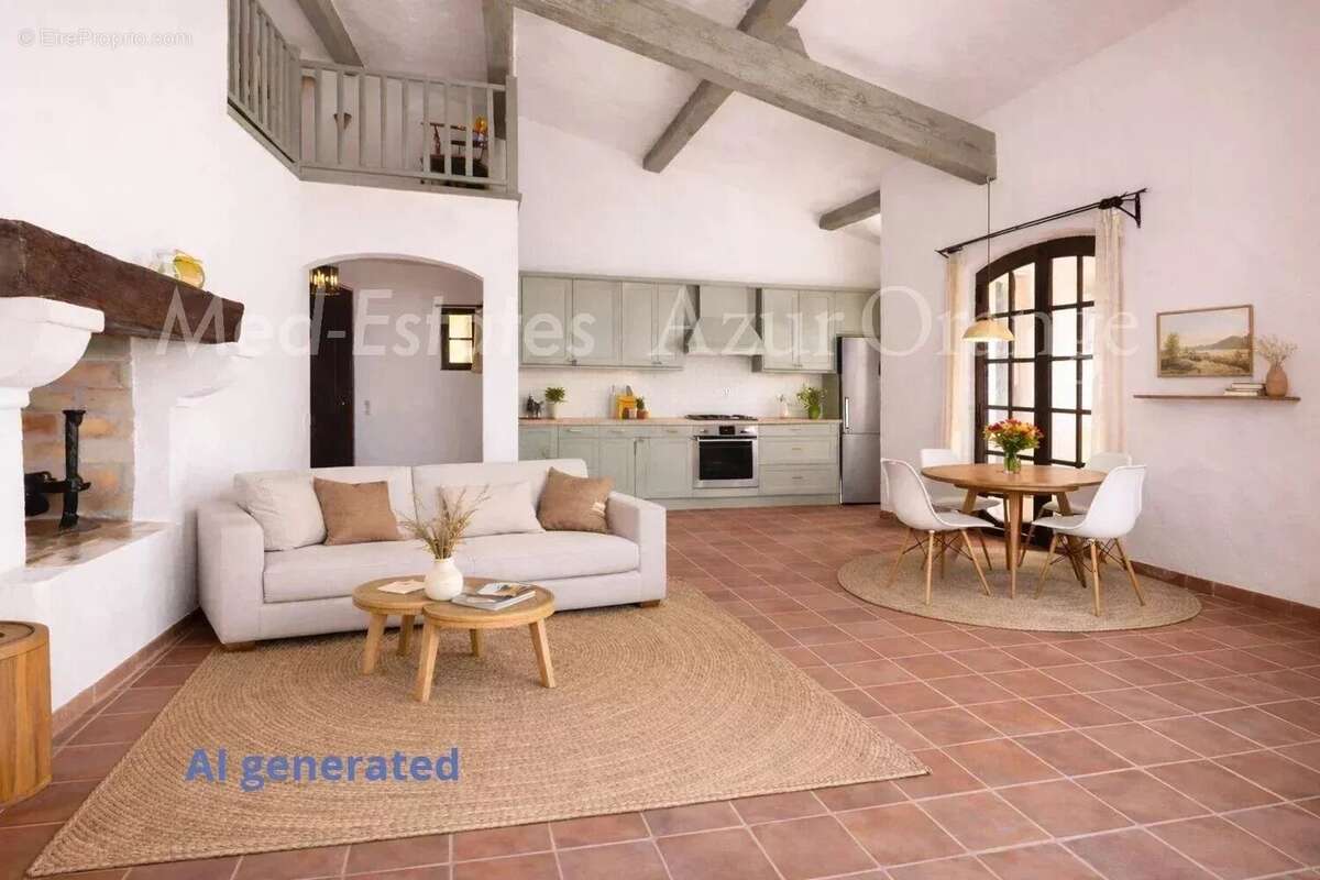 Maison à LA GARDE-FREINET