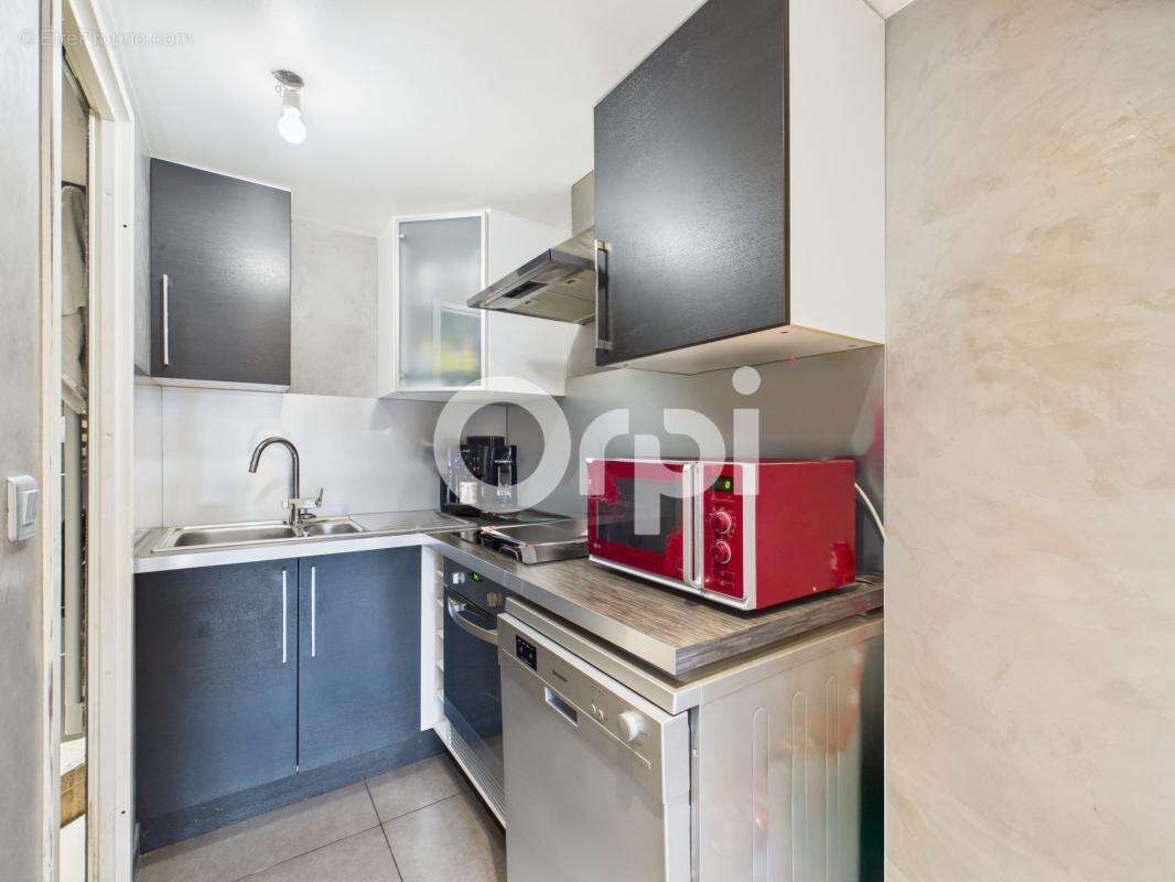 Maison à BAGNOLS-EN-FORET