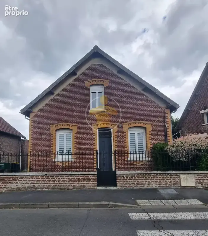 Maison à TERGNIER