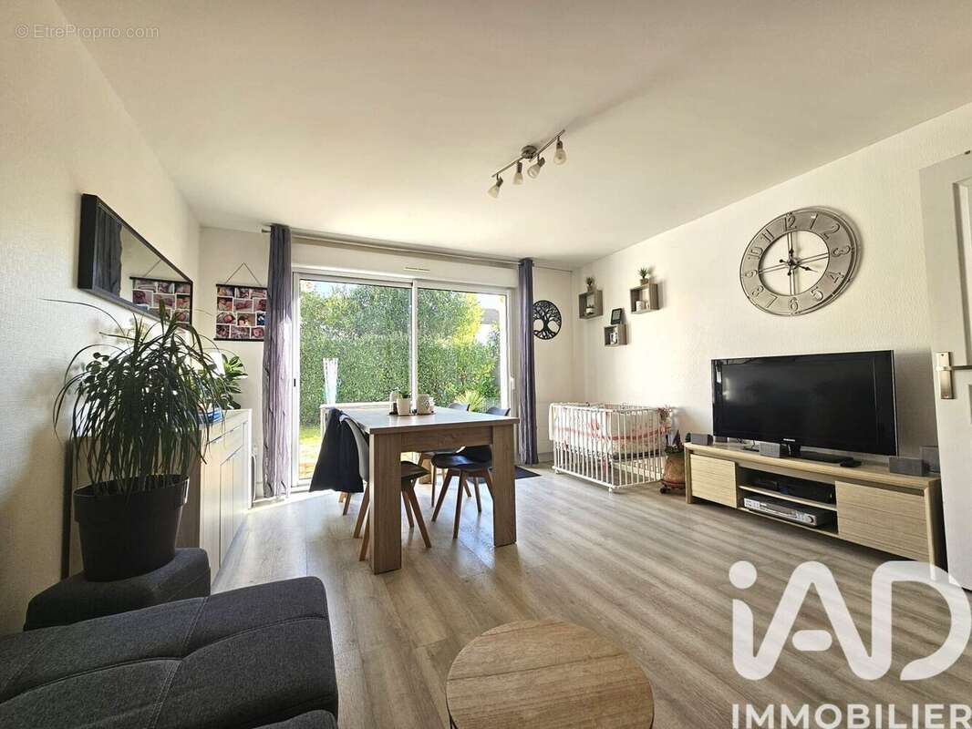Photo 2 - Maison à CHEMERE