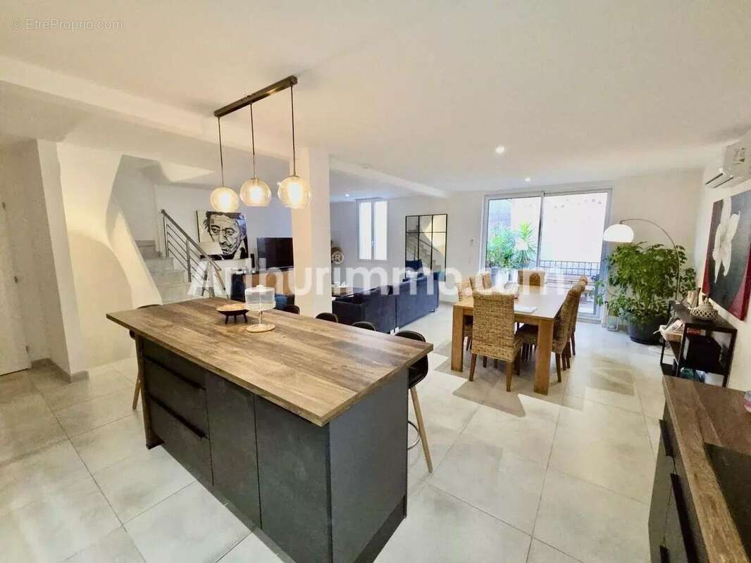 Maison à FLORENSAC