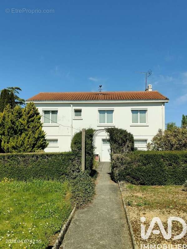 Maison 90 m² à Chantonnay  - photo 2