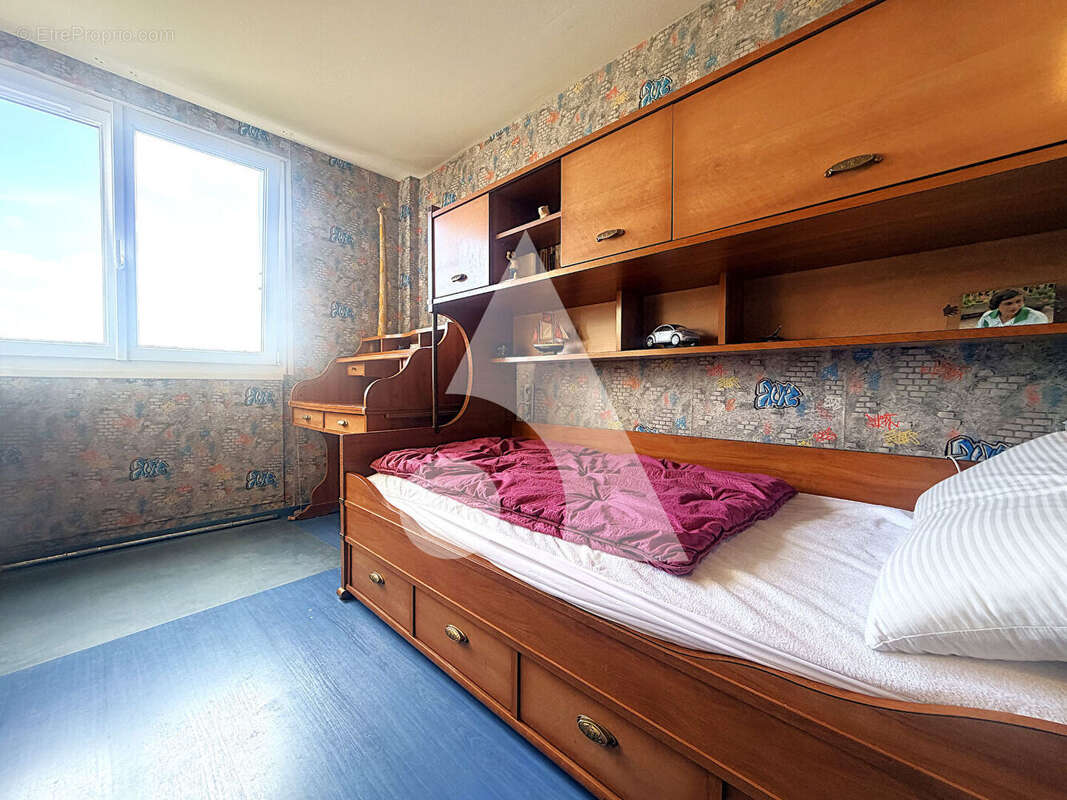 Appartement à EPINAY-SUR-SEINE