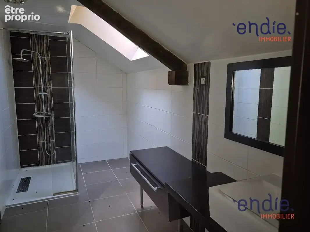 Maison 4 pièces 119 m² à vendre à La Guerche-Sur-L'aubois (18150) - photo 6