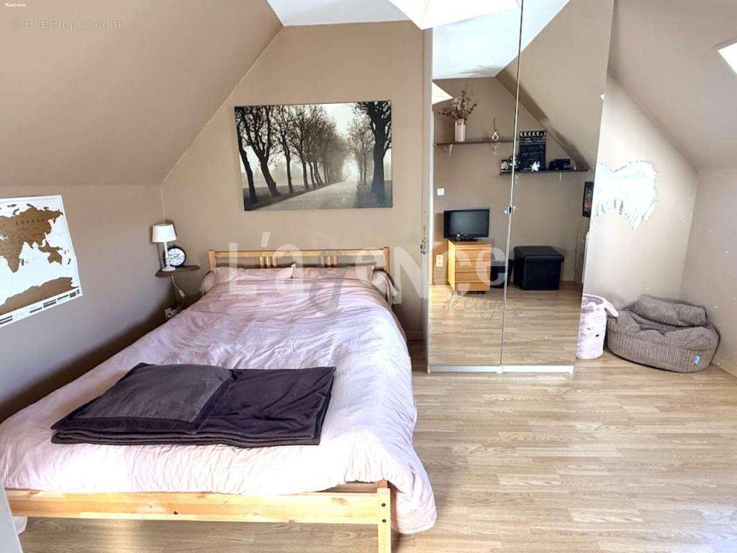 Maison à CLAYE-SOUILLY