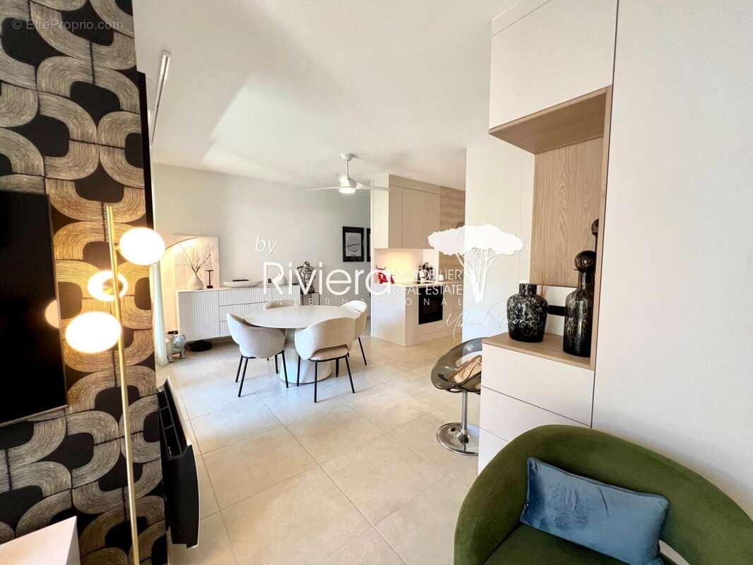 T2/3 en rdj avec piscine et double parking s/sol ! - photo 18