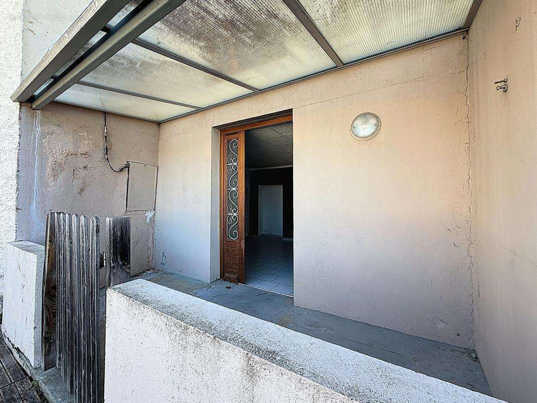 Appartement à TERNAY