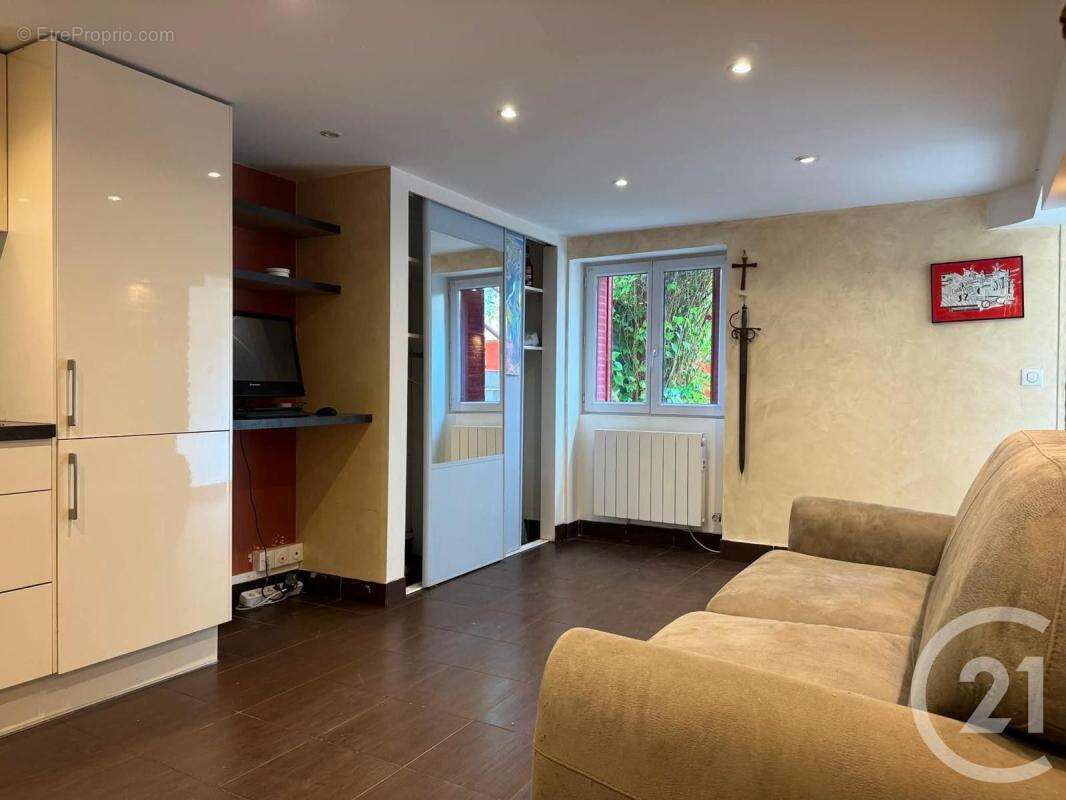 Appartement à FONTENAY-SOUS-BOIS