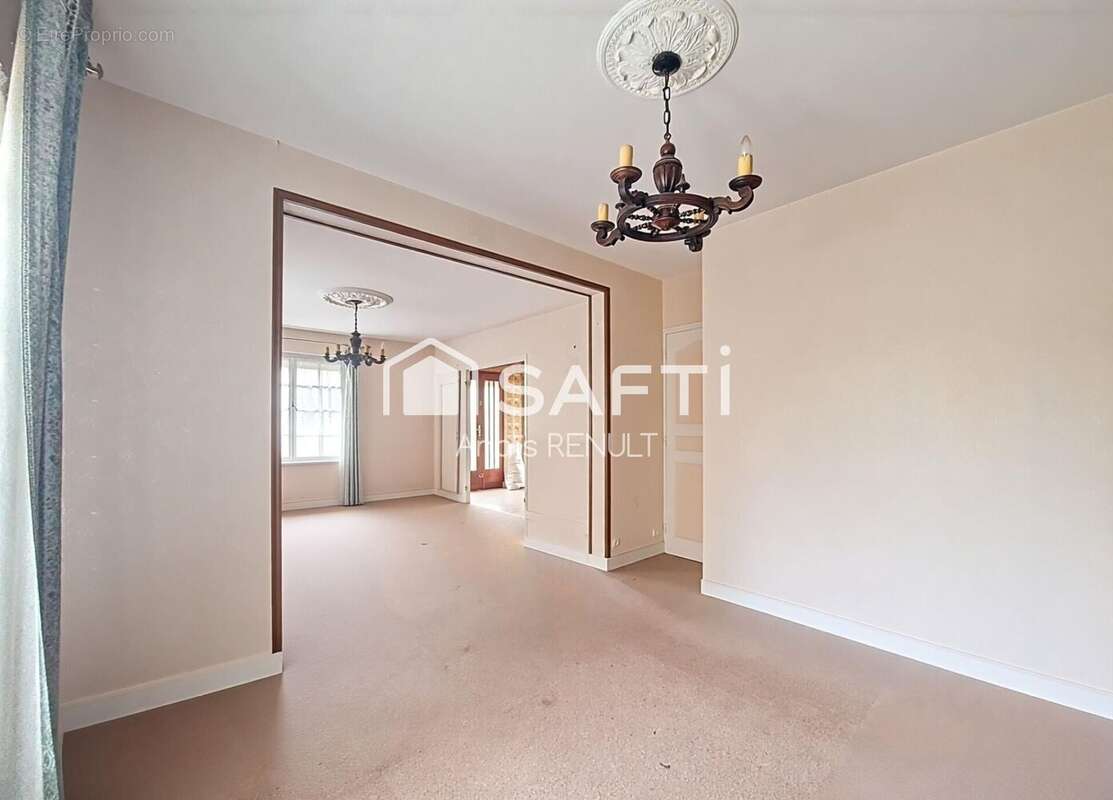 Photo 3 - Maison à SAINT-REMY-SUR-AVRE