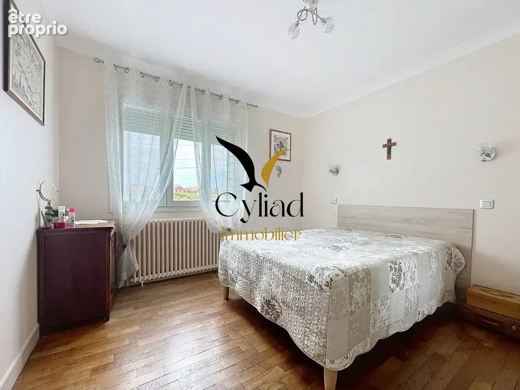 Maison 8 pièces 130 m² à vendre à Saint-Malo (35400) - photo 4
