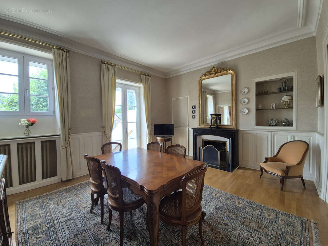 Maison à SABLE-SUR-SARTHE