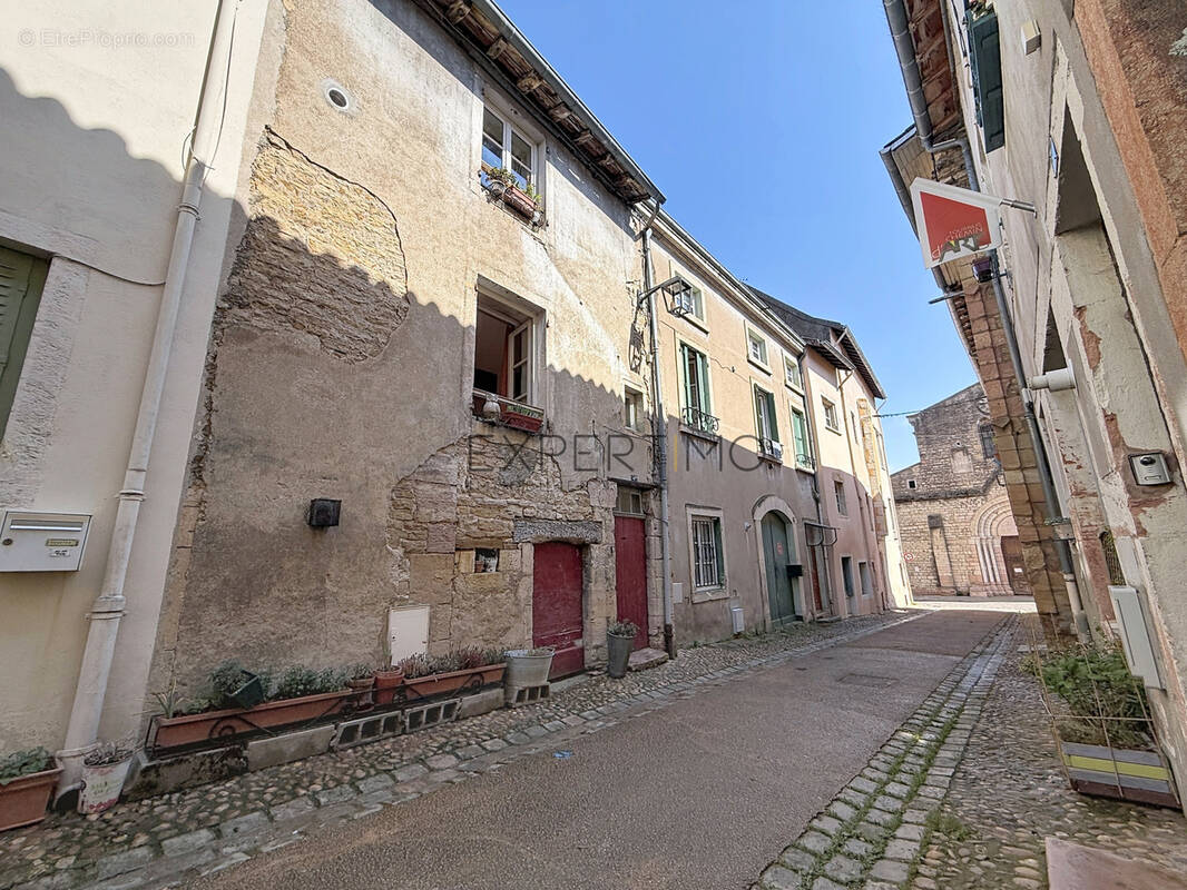 Maison à TOURNUS