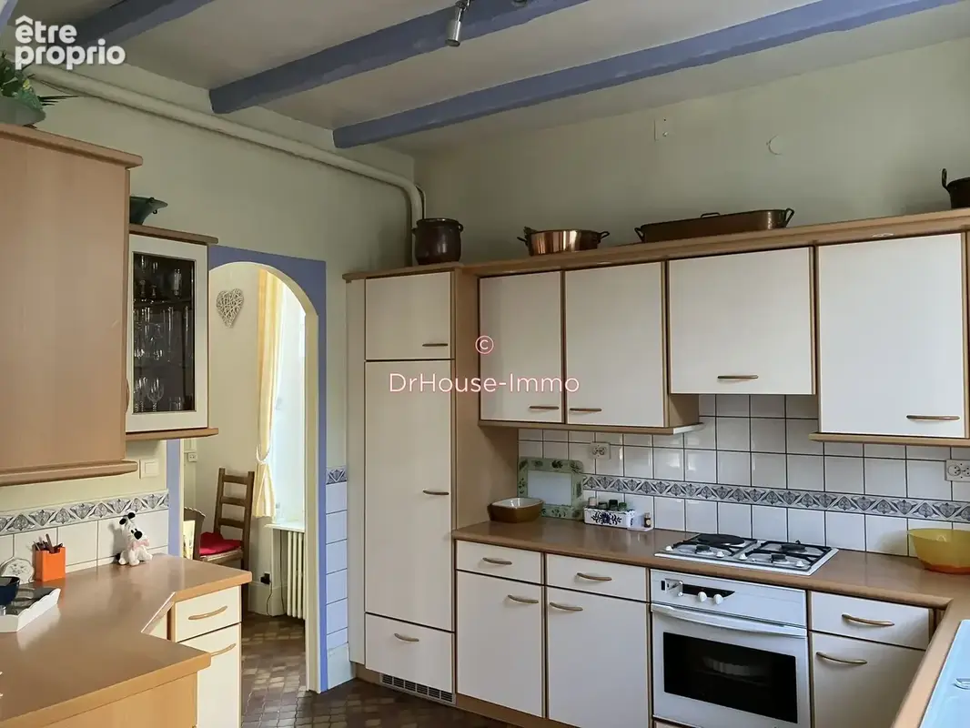 Maison 172 m² à Vittel  - photo 7