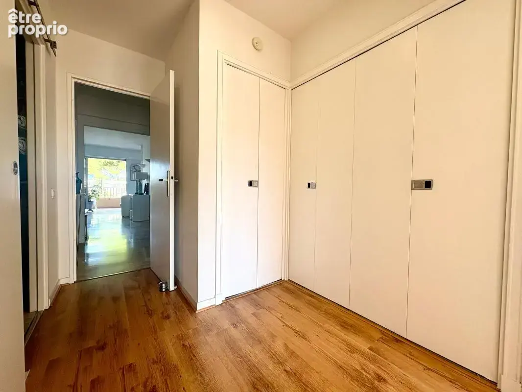 Appartement À Vendre - photo 9