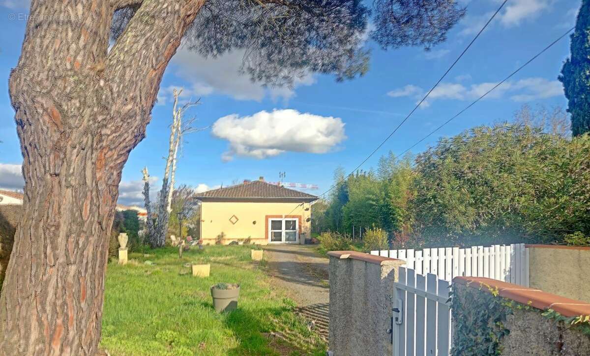 Maison à EAUNES