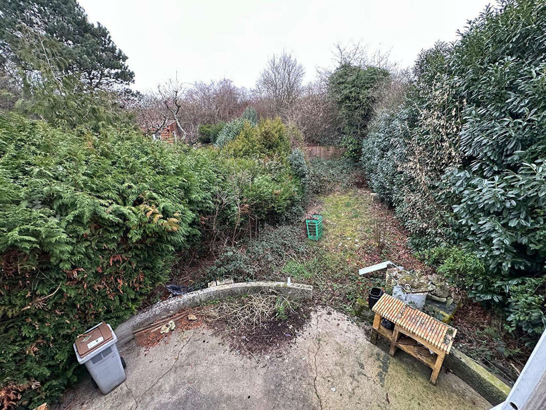 Maison à SAVIGNY-LE-TEMPLE