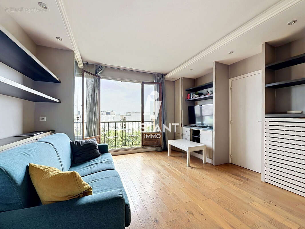 Appartement à COLOMBES