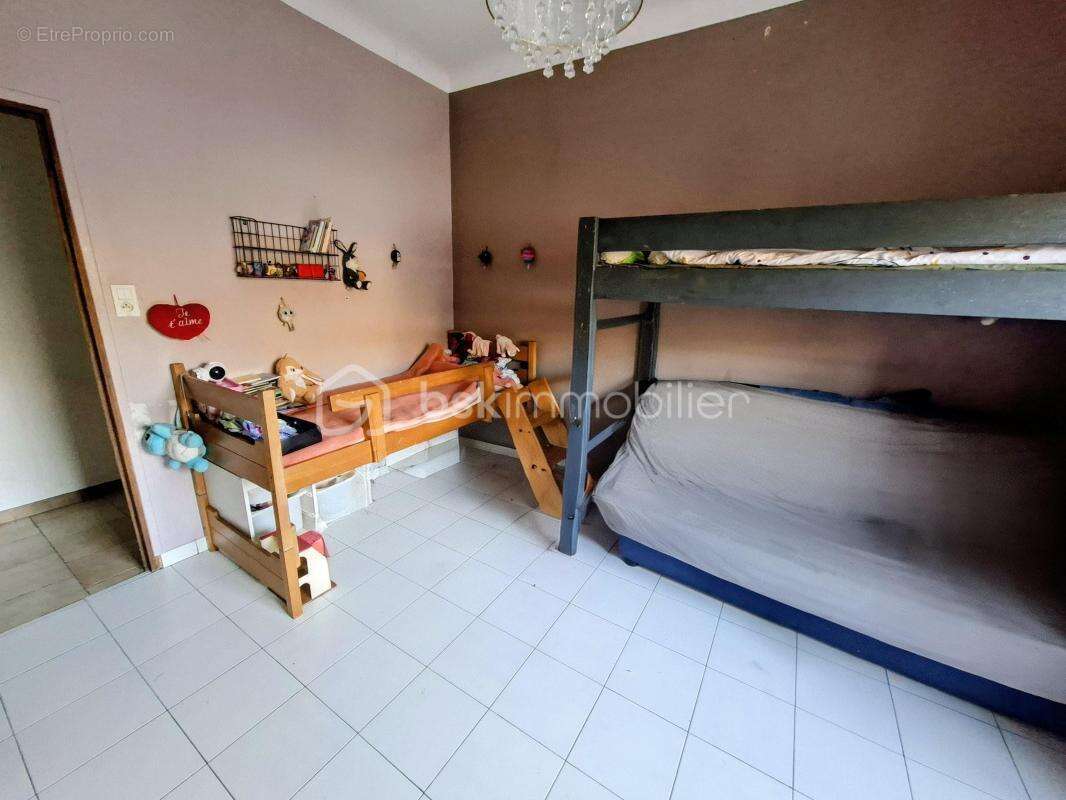 Maison à LES SALLES-DU-GARDON