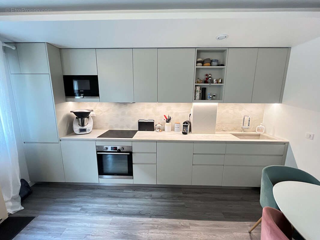 Appartement à SARTROUVILLE