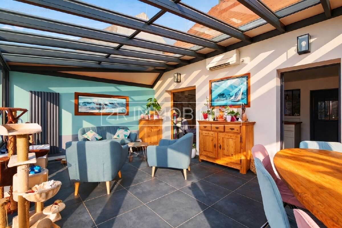 Maison à BUSSY-SAINT-GEORGES