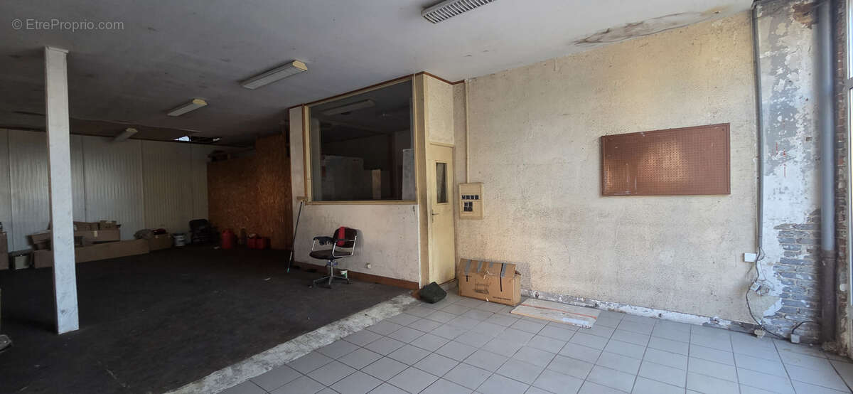 ENTREPOT de 500M2 +  MAISON 3 chambres - photo 14