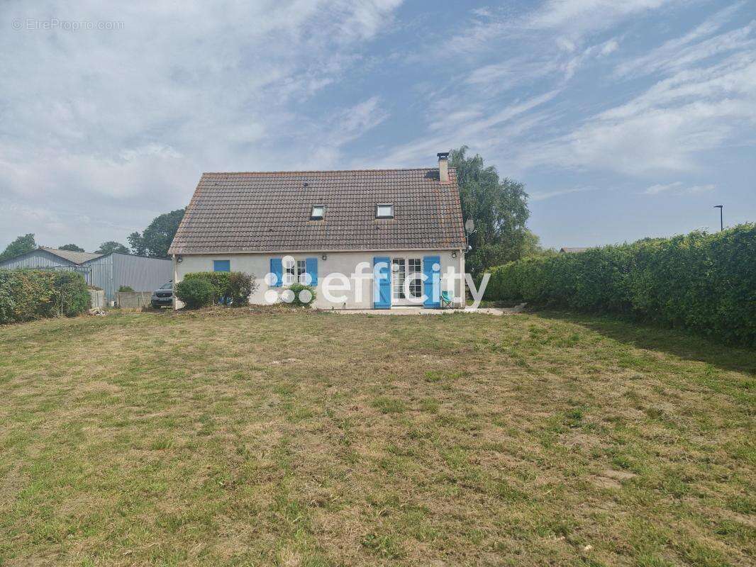 Maison 98 m² à Saint-Martin-En-Campagne  - photo 8