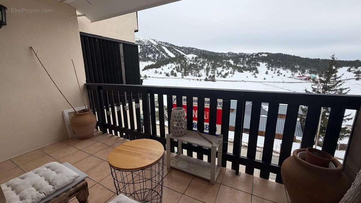 Appartement à VALLAURIS