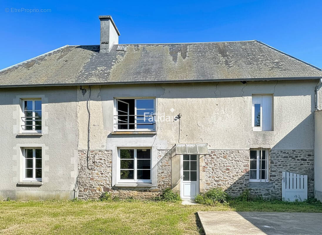 Maison à SAINT-PATRICE-DE-CLAIDS