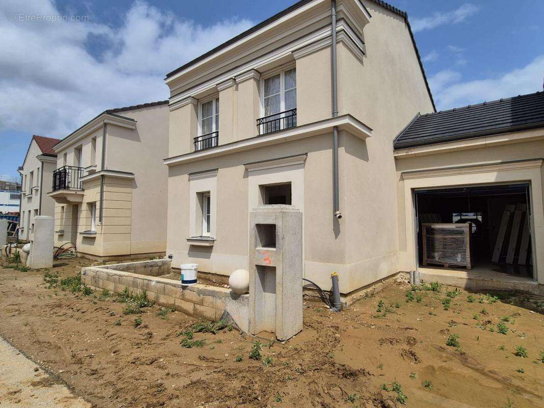 Maison 89 m² à Puiseux-En-France  - photo 3