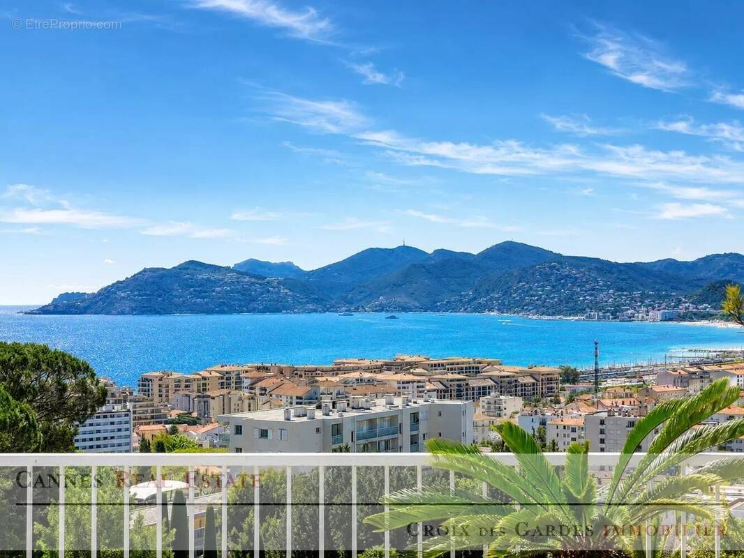 Appartement à CANNES
