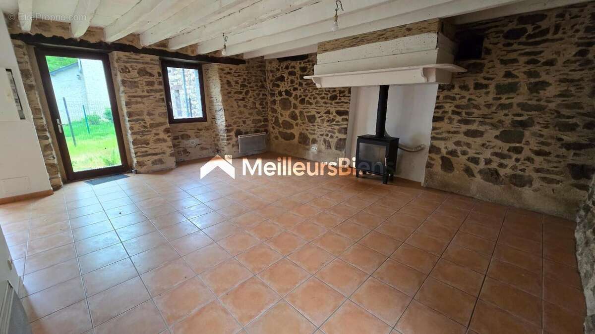 Maison en pierre, à la campagne, 3 chambres - photo 2